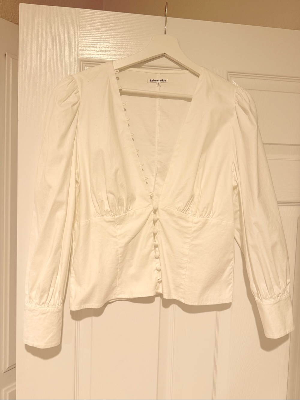 REFORMATION Cropped organic cotton-blend poplin blouse